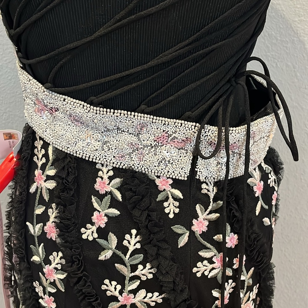 Mac Duggal Embroidered Ruffled One Shoulder Lace Up Gown Black Multi Size - Picture 13 of 17